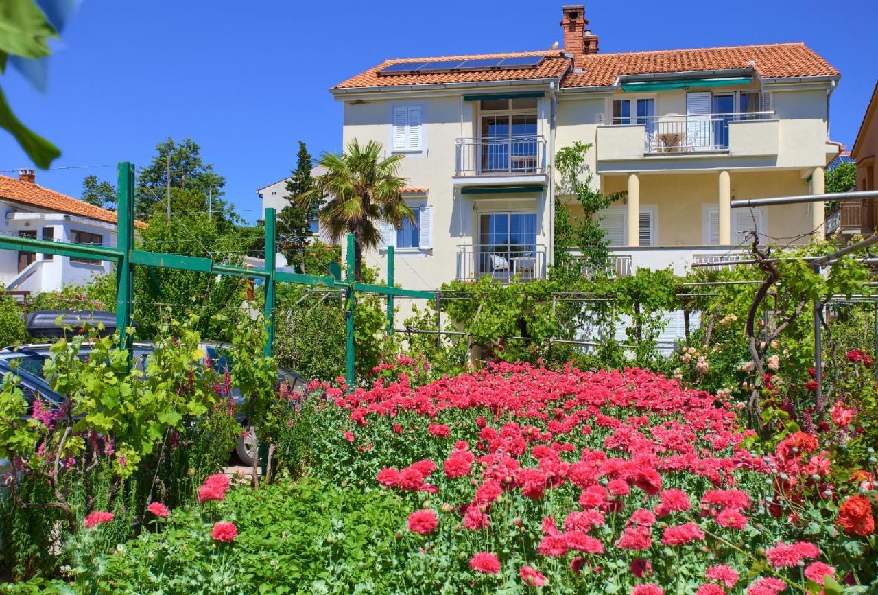 Apartments Adria Danka Krk Town Εξωτερικό φωτογραφία