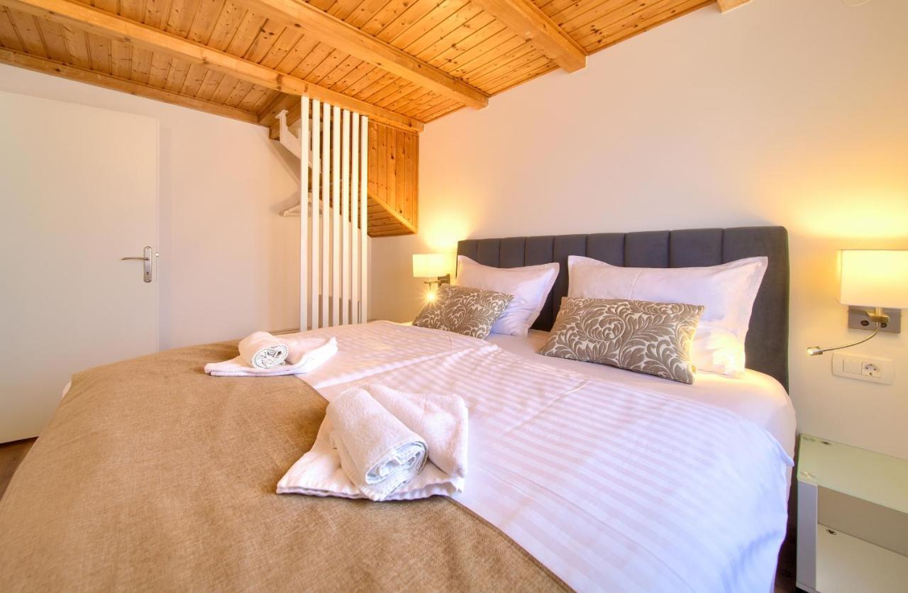 Apartments Adria Danka Krk Town Εξωτερικό φωτογραφία