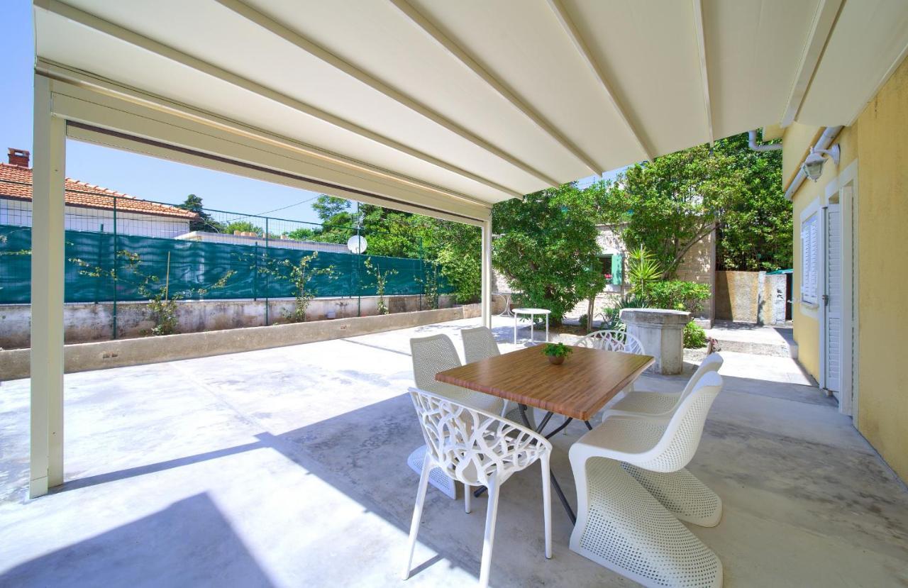 Apartments Adria Danka Krk Town Εξωτερικό φωτογραφία